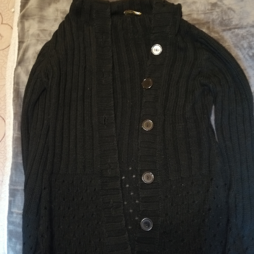 Knitted cardigan